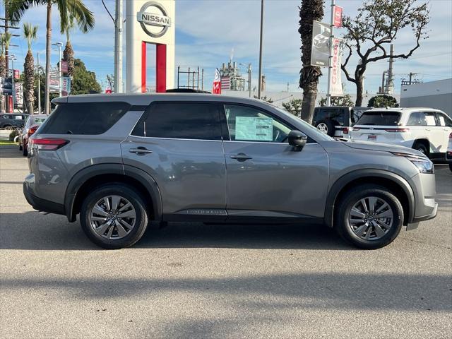 new 2025 Nissan Pathfinder car, priced at $37,860