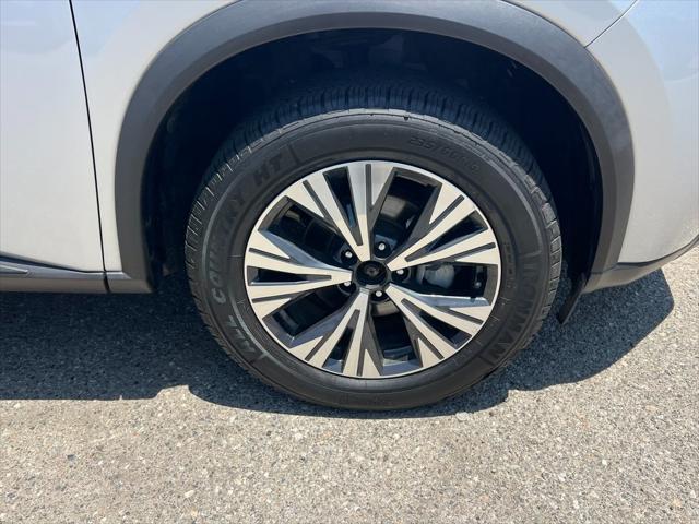 used 2023 Nissan Rogue car, priced at $23,777