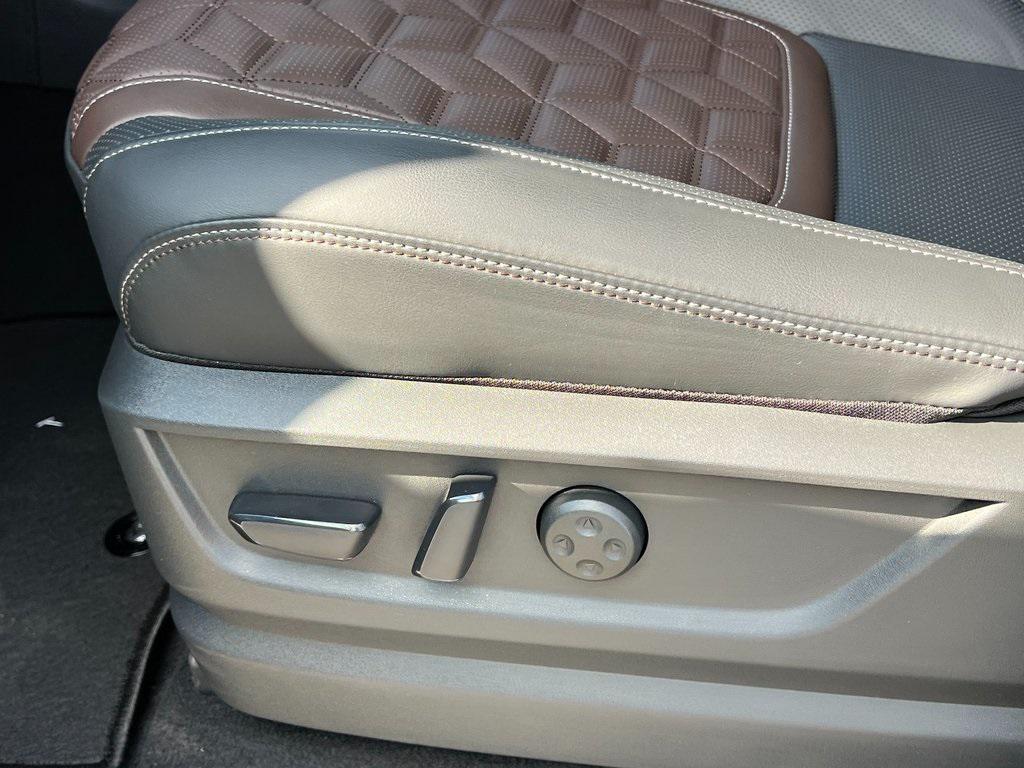 new 2025 Nissan Armada car, priced at $69,790