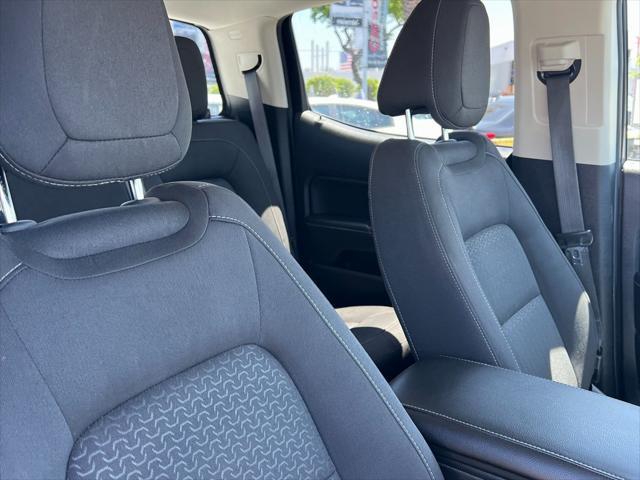 used 2022 GMC Canyon car, priced at $29,998