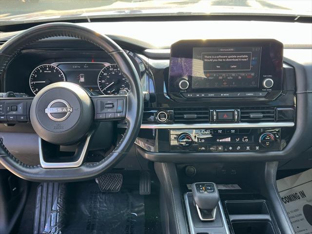 used 2022 Nissan Pathfinder car, priced at $26,548