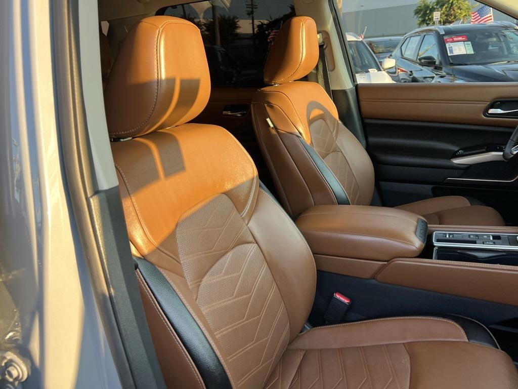 used 2024 Nissan Pathfinder car, priced at $36,425