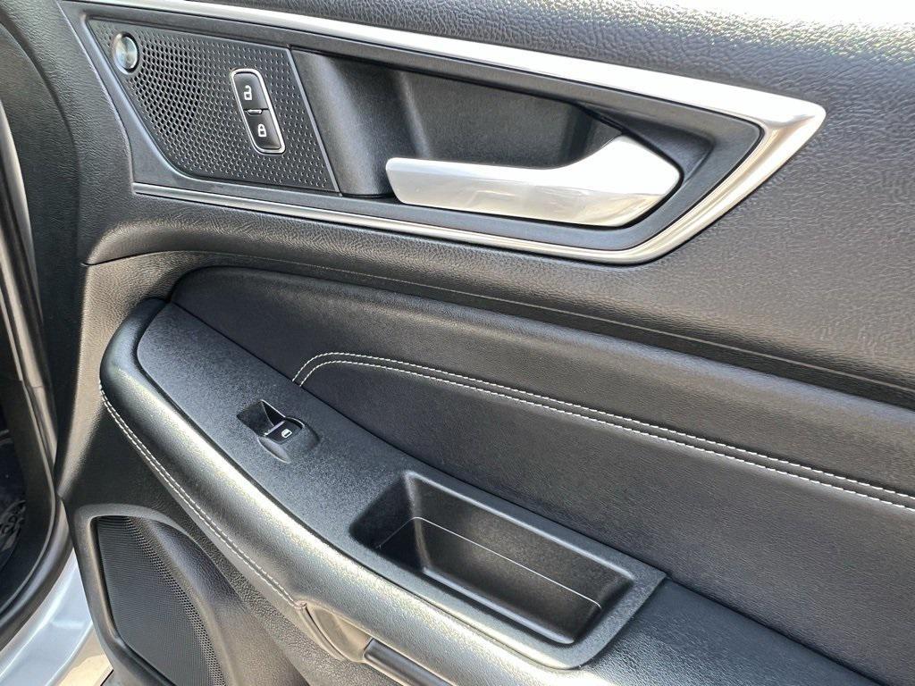 used 2022 Ford Edge car, priced at $22,225