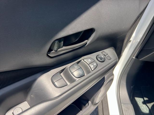 new 2025 Nissan Kicks car, priced at $22,321