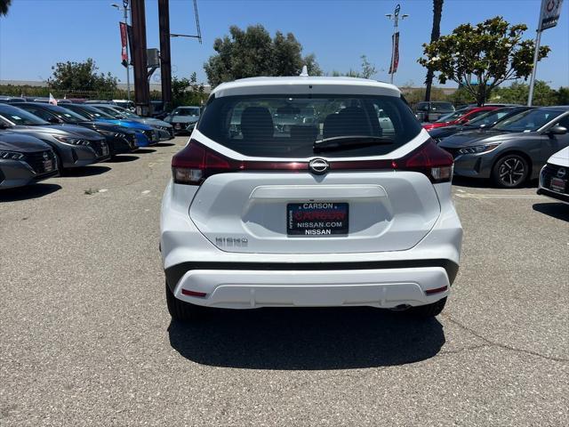 new 2025 Nissan Kicks car, priced at $22,321