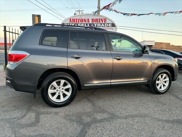 used 2011 Toyota Highlander car, priced at $13,999