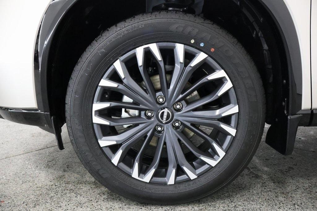 used 2025 Nissan Rogue car, priced at $39,500