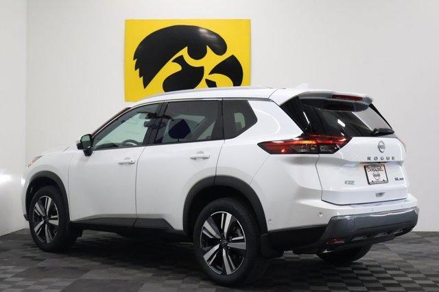 new 2024 Nissan Rogue car, priced at $38,070