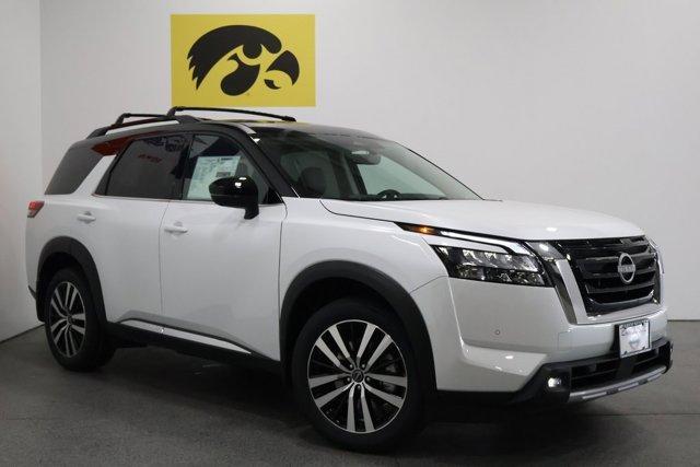 new 2025 Nissan Pathfinder car, priced at $52,114