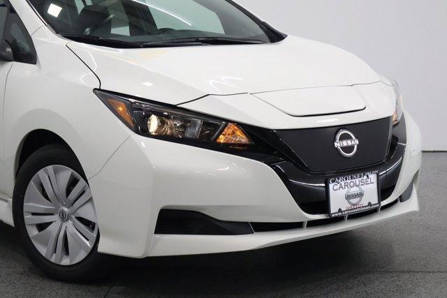 new 2025 Nissan Leaf car, priced at $28,732