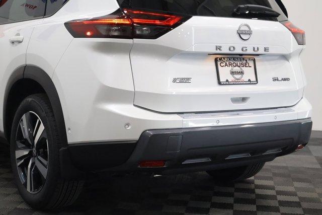 new 2024 Nissan Rogue car, priced at $38,865