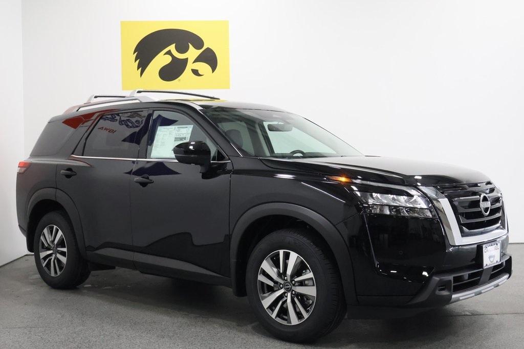 new 2025 Nissan Pathfinder car, priced at $42,998