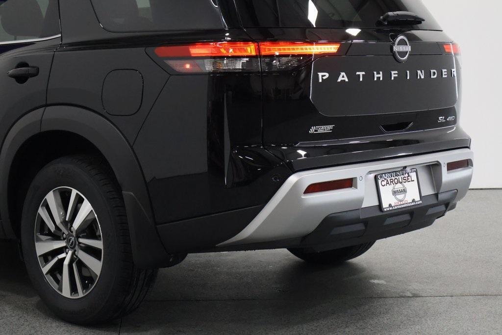 new 2025 Nissan Pathfinder car, priced at $42,998