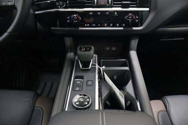 new 2025 Nissan Pathfinder car, priced at $52,114