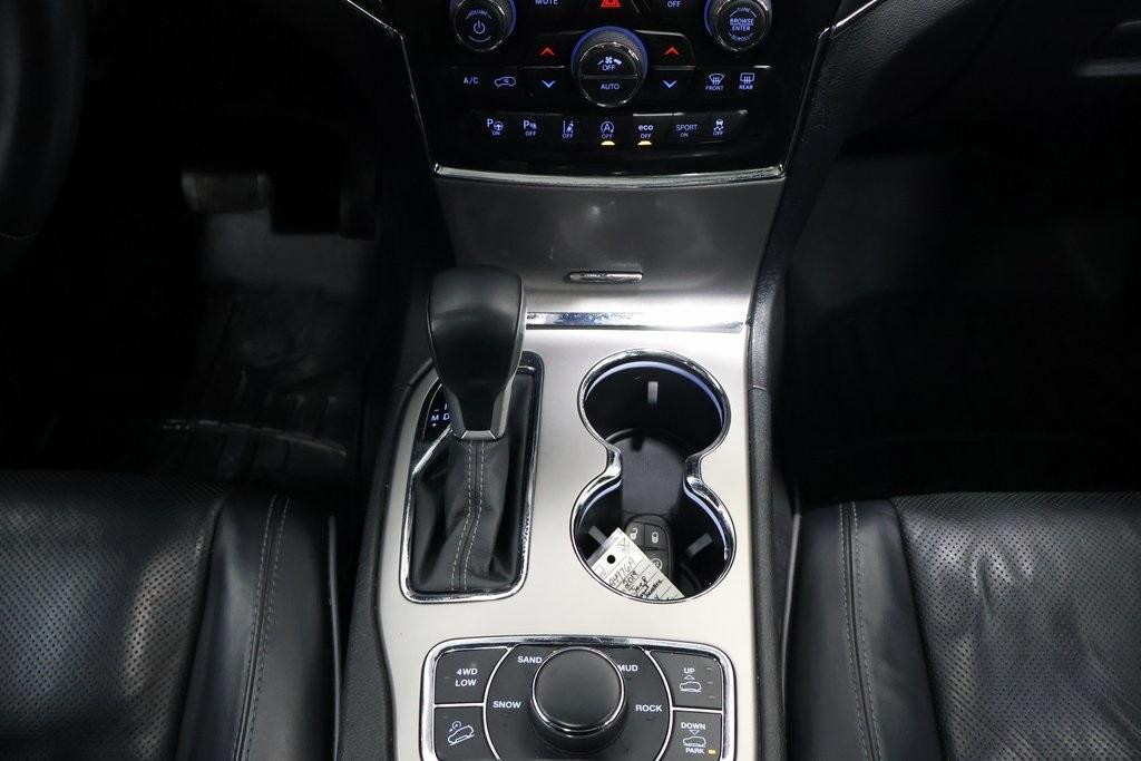 used 2019 Jeep Grand Cherokee car, priced at $21,379
