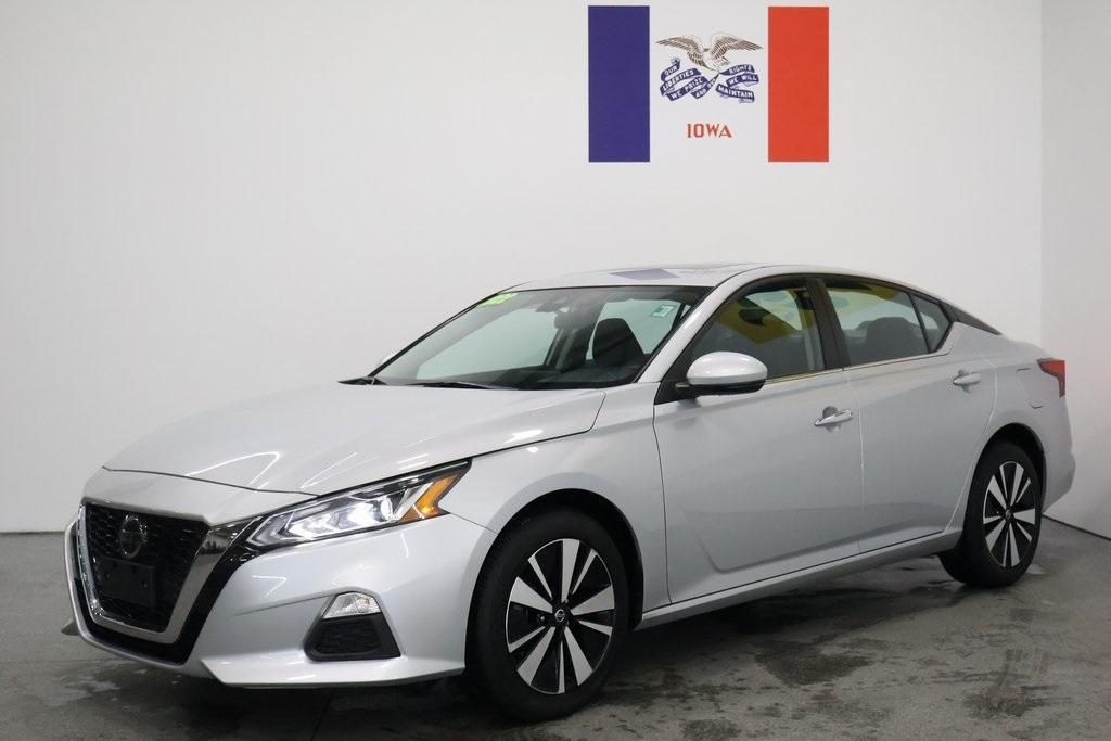 used 2022 Nissan Altima car, priced at $22,989