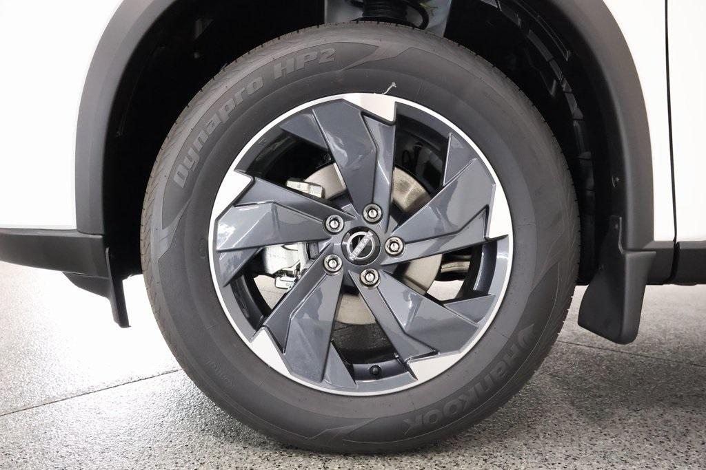 new 2025 Nissan Rogue car, priced at $33,466