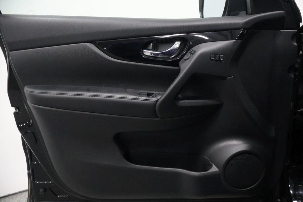 used 2022 Nissan Rogue Sport car, priced at $19,489
