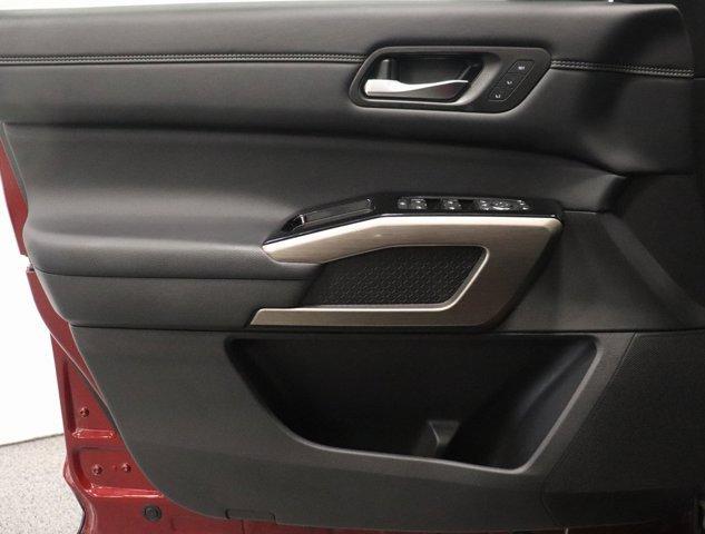 used 2023 Nissan Pathfinder car, priced at $38,989