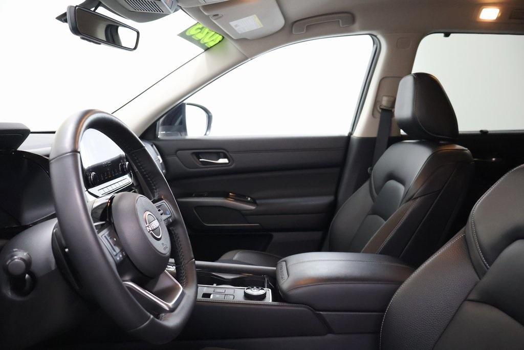 used 2023 Nissan Pathfinder car, priced at $37,989