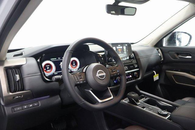 new 2025 Nissan Pathfinder car, priced at $52,000