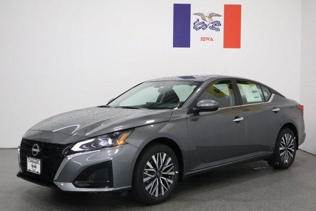 new 2025 Nissan Altima car, priced at $31,398