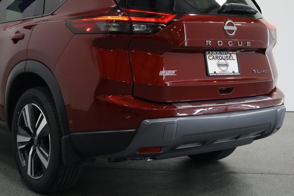 new 2025 Nissan Rogue car, priced at $38,614