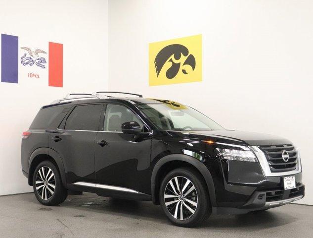 used 2024 Nissan Pathfinder car, priced at $44,989