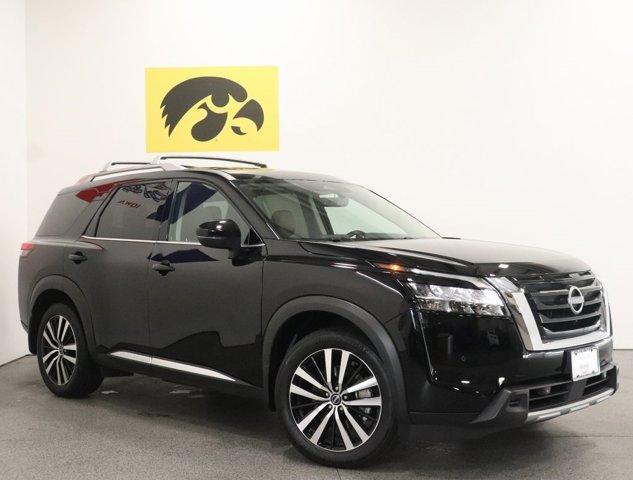 used 2024 Nissan Pathfinder car, priced at $44,989