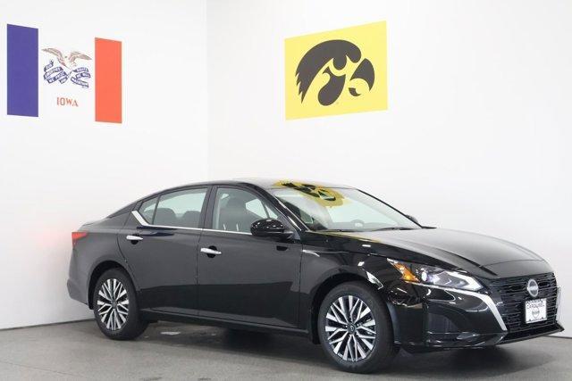 new 2025 Nissan Altima car, priced at $31,398