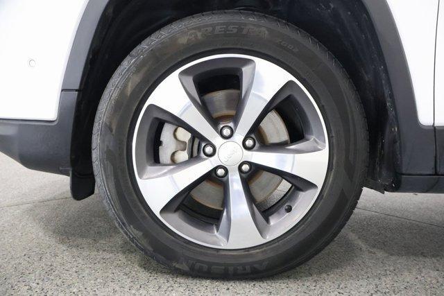 used 2019 Jeep Cherokee car, priced at $16,989