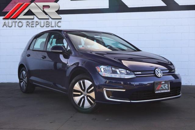used 2017 Volkswagen e-Golf car, priced at $10,992