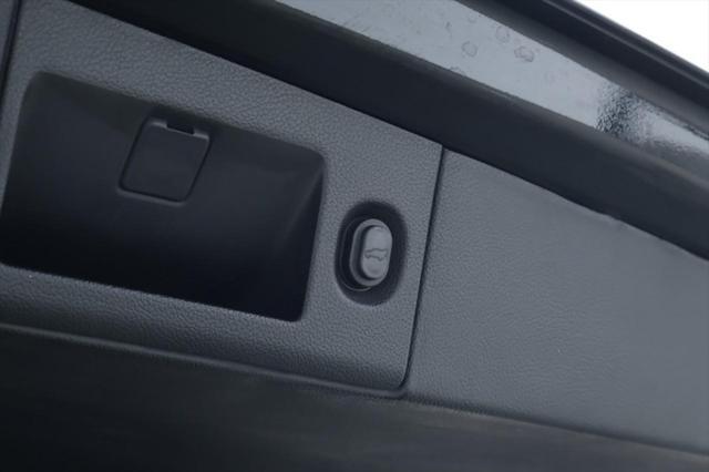 used 2019 GMC Yukon car, priced at $32,991