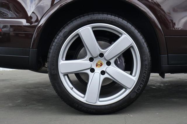 used 2017 Porsche Cayenne car, priced at $28,994