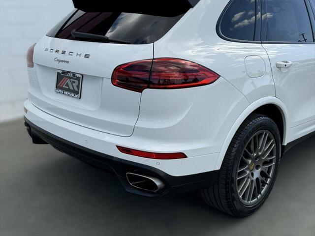 used 2017 Porsche Cayenne car, priced at $29,390