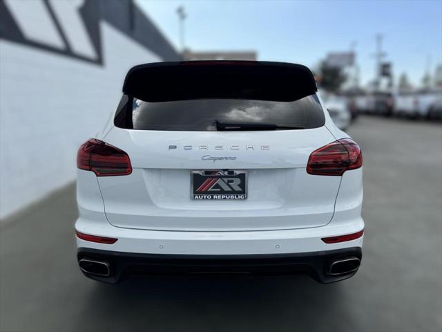 used 2017 Porsche Cayenne car, priced at $29,390