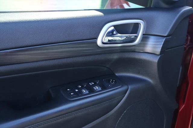 used 2019 Jeep Grand Cherokee car, priced at $22,992