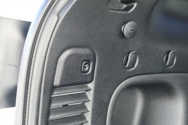used 2021 Jeep Grand Cherokee car, priced at $21,991