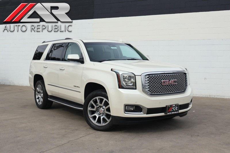 used 2015 GMC Yukon car, priced at $17,955