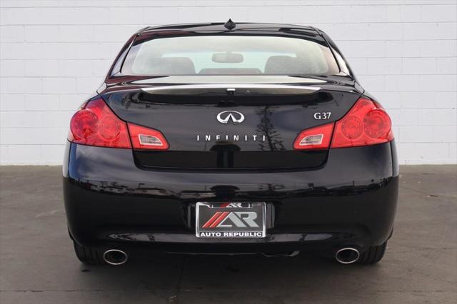 used 2009 INFINITI G37 car, priced at $14,491