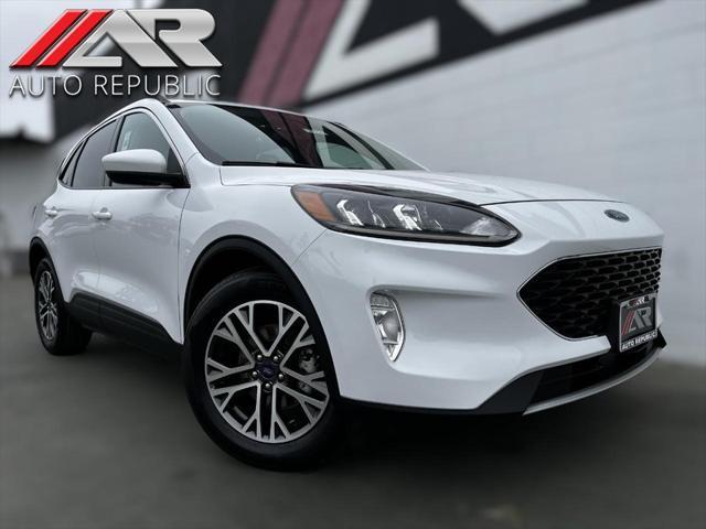 used 2020 Ford Escape car, priced at $14,325