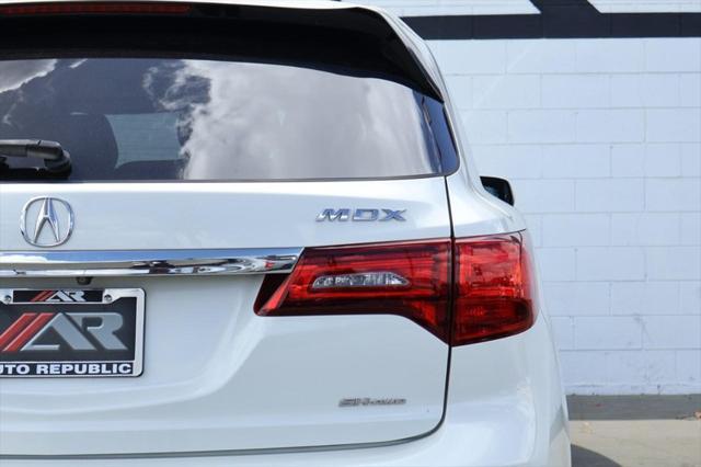 used 2016 Acura MDX car, priced at $16,791
