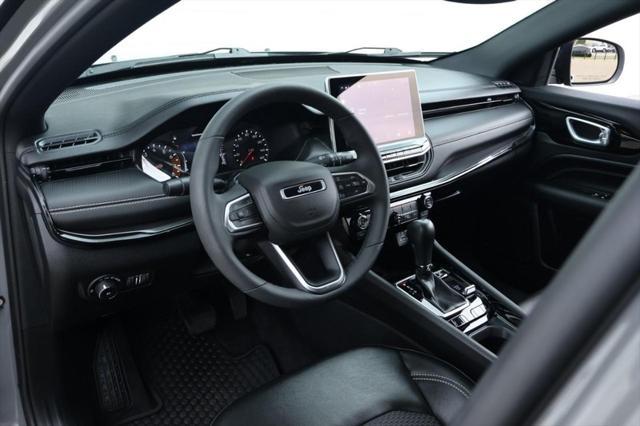 used 2023 Jeep Compass car