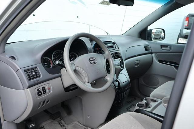 used 2004 Toyota Sienna car, priced at $12,991