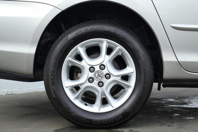 used 2004 Toyota Sienna car, priced at $12,991