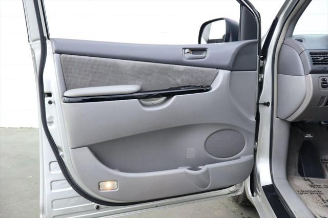 used 2004 Toyota Sienna car, priced at $12,991