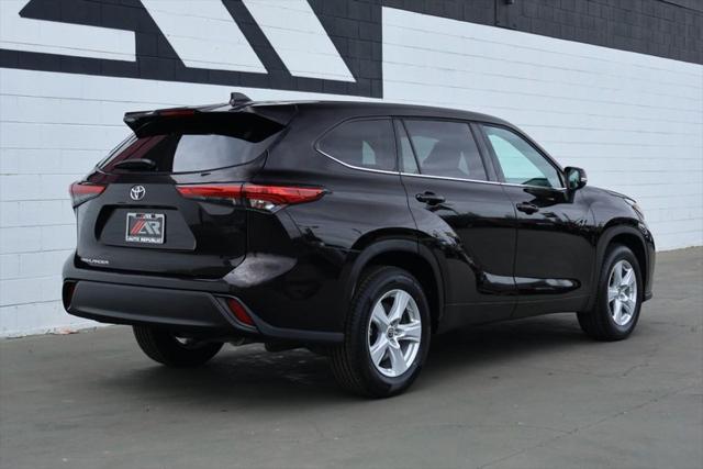 used 2021 Toyota Highlander car, priced at $27,991