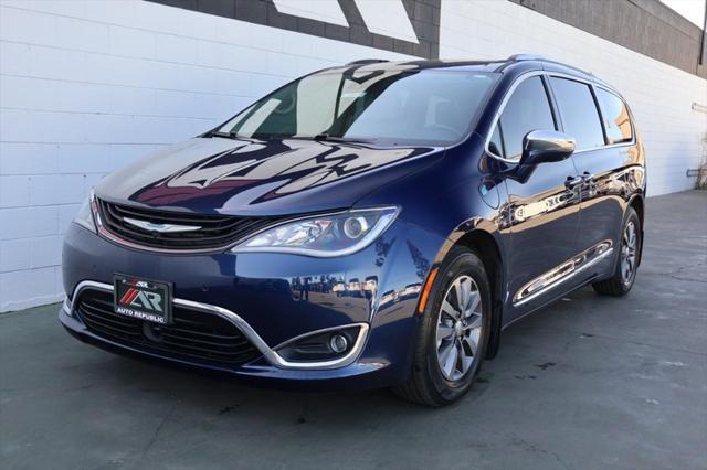 used 2019 Chrysler Pacifica Hybrid car, priced at $21,688