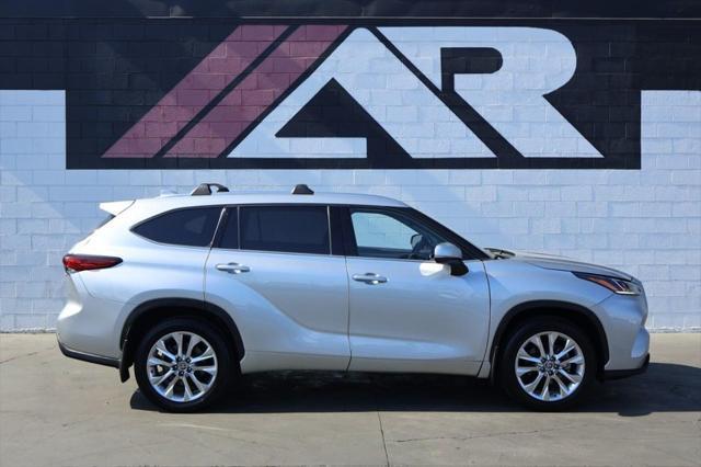 used 2023 Toyota Highlander Hybrid car, priced at $37,991
