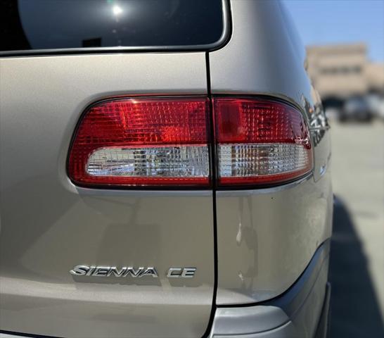 used 2002 Toyota Sienna car, priced at $5,039